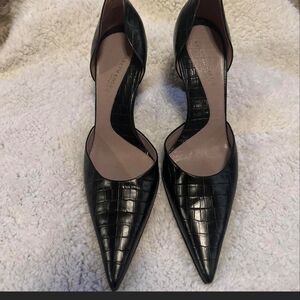 Kenneth Cole Black Textured Heels